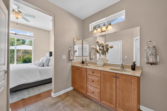1469 Topanga Ln, Lincoln, CA 95648