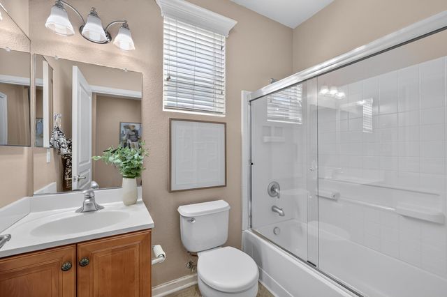 1469 Topanga Ln, Lincoln, CA 95648