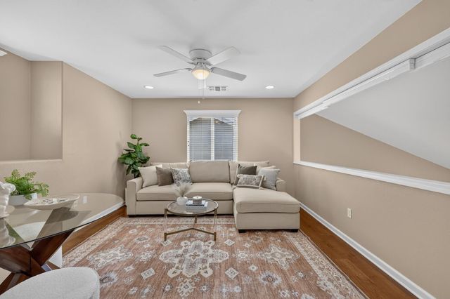 1469 Topanga Ln, Lincoln, CA 95648