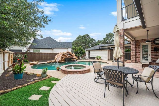 390 Wedgewood Drive, Montgomery, TX 77356
