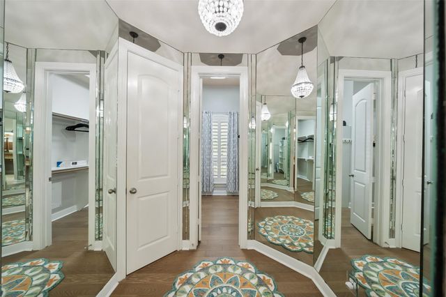390 Wedgewood Drive, Montgomery, TX 77356