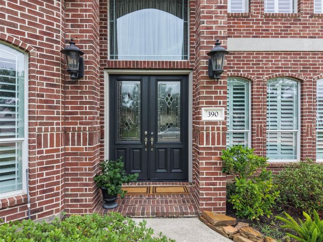 390 Wedgewood Drive, Montgomery, TX 77356