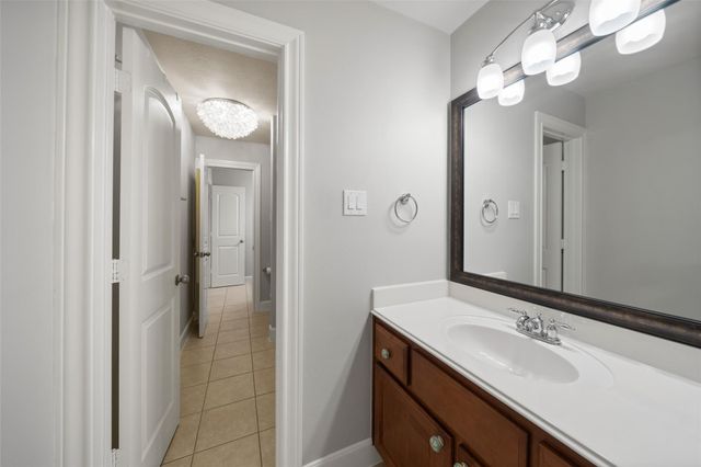 390 Wedgewood Drive, Montgomery, TX 77356