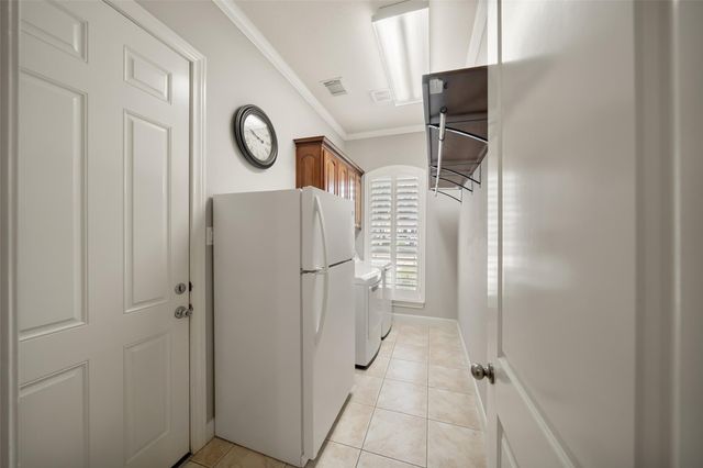 390 Wedgewood Drive, Montgomery, TX 77356
