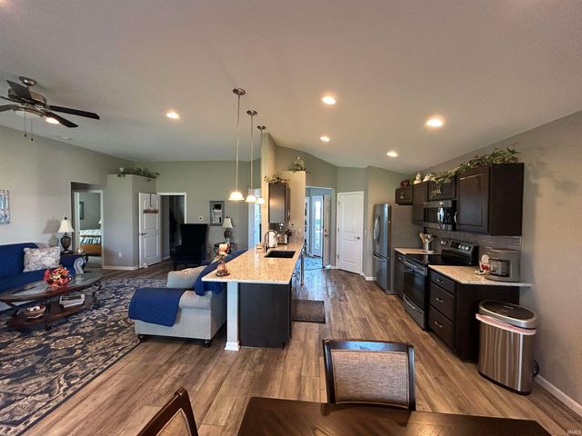 8146 Easthampton Boulevard, Fort Wayne, IN 46835