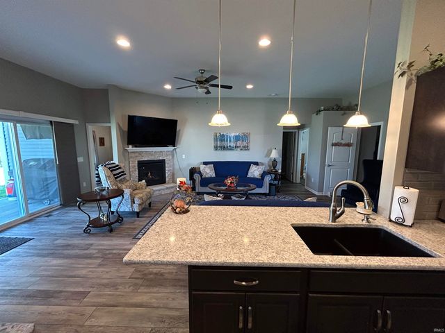 8146 Easthampton Boulevard, Fort Wayne, IN 46835