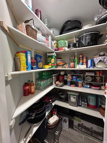 8146 Easthampton Boulevard, Fort Wayne, IN 46835