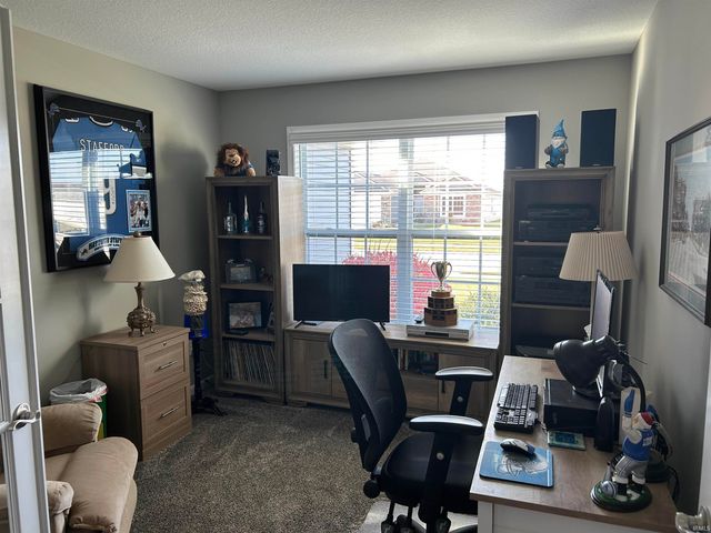 8146 Easthampton Boulevard, Fort Wayne, IN 46835