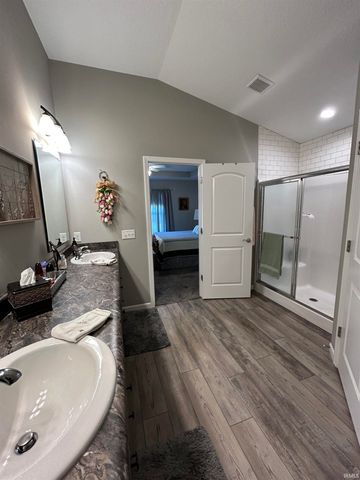 8146 Easthampton Boulevard, Fort Wayne, IN 46835