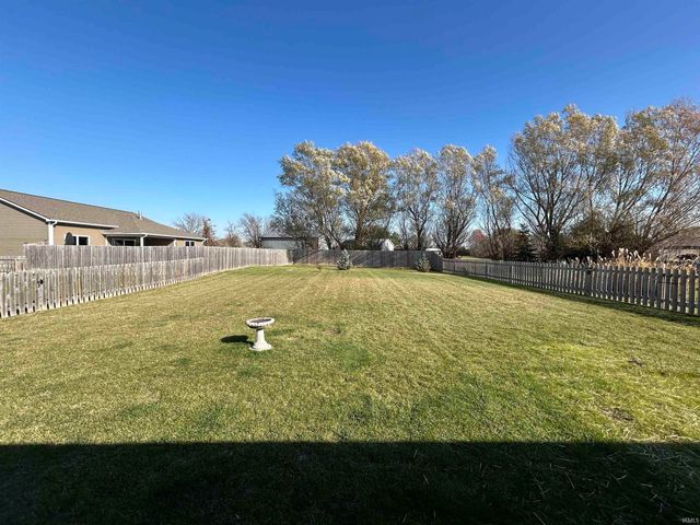 8146 Easthampton Boulevard, Fort Wayne, IN 46835