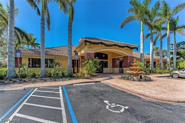 20051 Barletta LN 2515, Estero, FL 33928