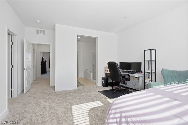 37 Newport Edge Place, Henderson, NV 89015