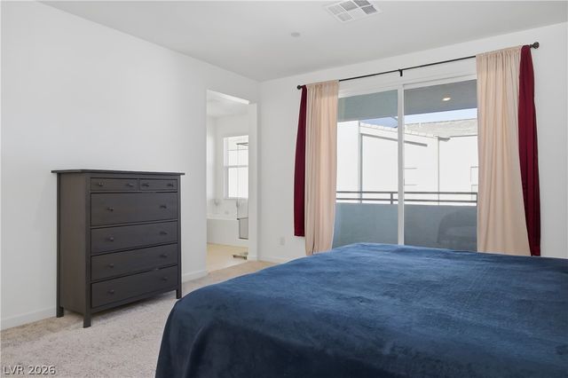 37 Newport Edge Place, Henderson, NV 89015