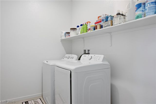 37 Newport Edge Place, Henderson, NV 89015