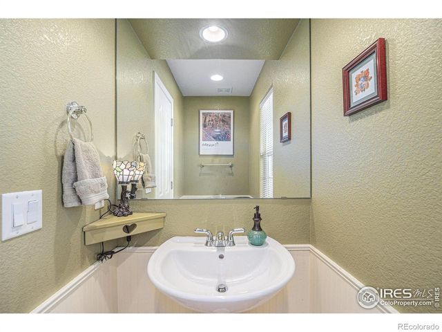 5872 Merganser Court, Longmont, CO 80504