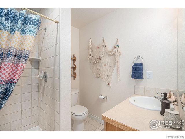 5872 Merganser Court, Longmont, CO 80504