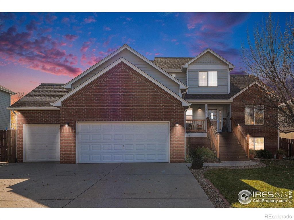 5872 Merganser Court, Longmont, CO 80504