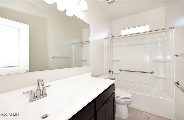 18556 W BUCKSKIN Trail, Wittmann, AZ 85361