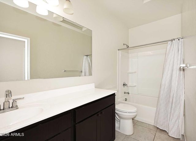 18556 W BUCKSKIN Trail, Wittmann, AZ 85361