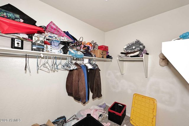 18556 W BUCKSKIN Trail, Wittmann, AZ 85361