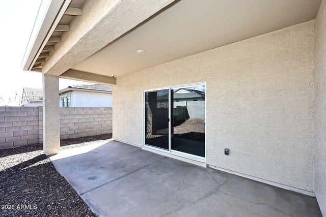 18556 W BUCKSKIN Trail, Wittmann, AZ 85361