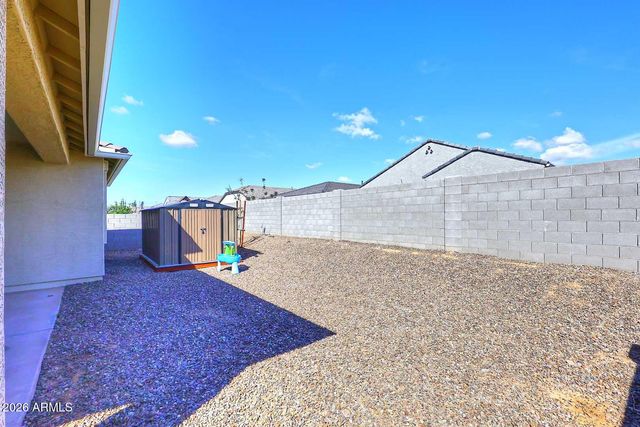 18556 W BUCKSKIN Trail, Wittmann, AZ 85361