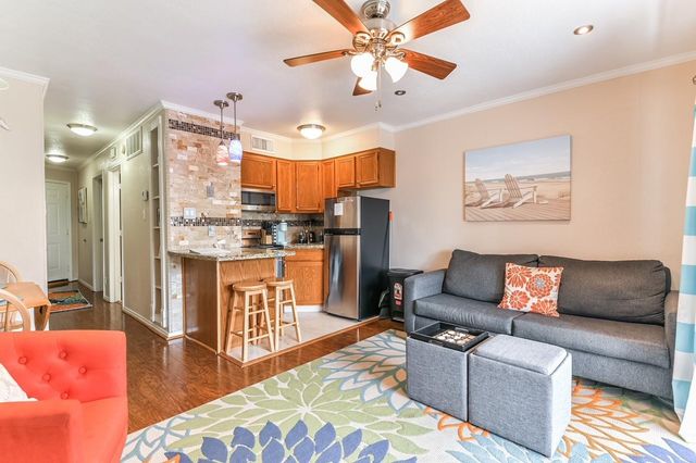 6102 Seawall Boulevard 191, Galveston, TX 77551