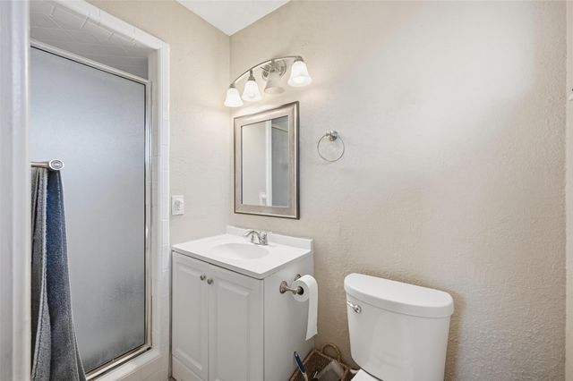 2900 Chippewa Trail, Lake Worth, TX 76135