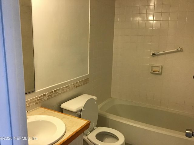 4 TARRAGONA Court, St. Augustine, FL 32086