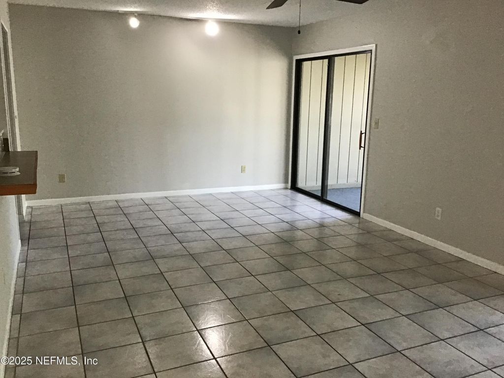 4 TARRAGONA Court, St. Augustine, FL 32086