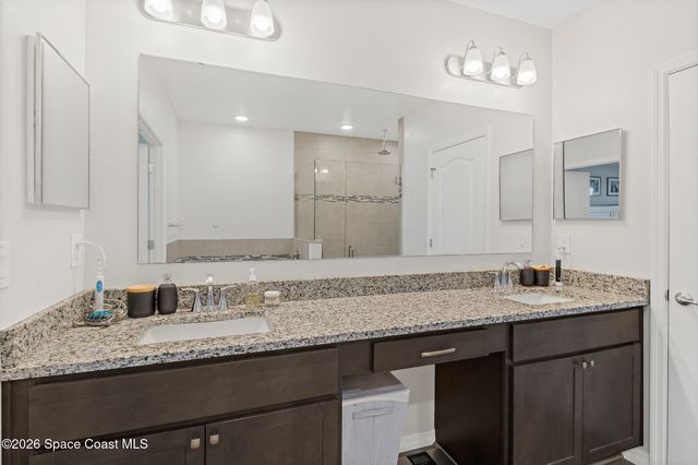 2683 Pinwherry Street NW, Palm Bay, FL 32907