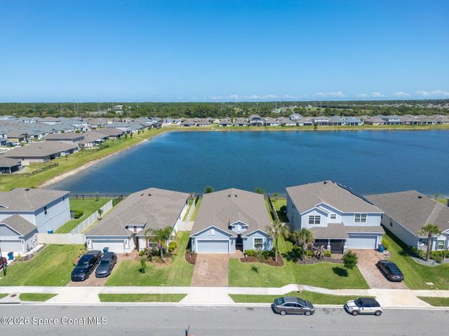 2683 Pinwherry Street NW, Palm Bay, FL 32907
