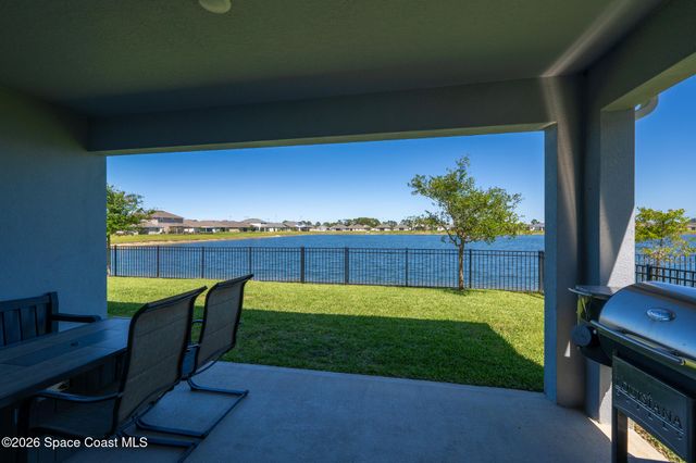 2683 Pinwherry Street NW, Palm Bay, FL 32907