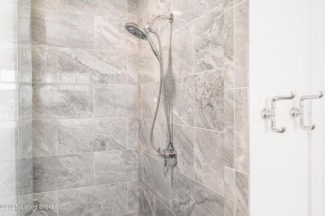 12075 River Beauty Loop, Prospect, KY 40059