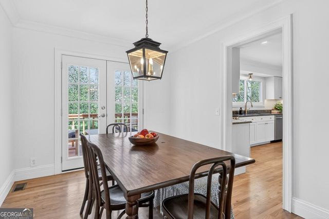 384 Lamplighter Lane SE, Marietta, GA 30067