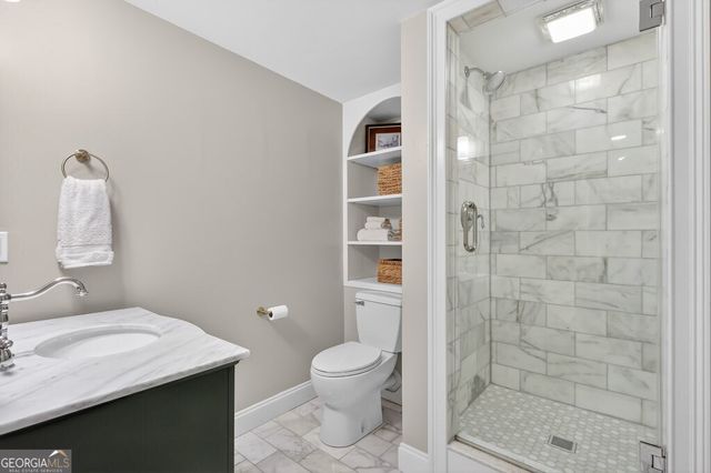 384 Lamplighter Lane SE, Marietta, GA 30067