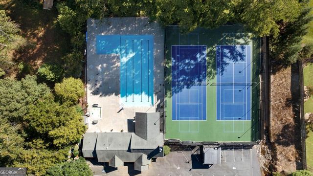 384 Lamplighter Lane SE, Marietta, GA 30067