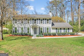 384 Lamplighter Lane SE, Marietta, GA 30067