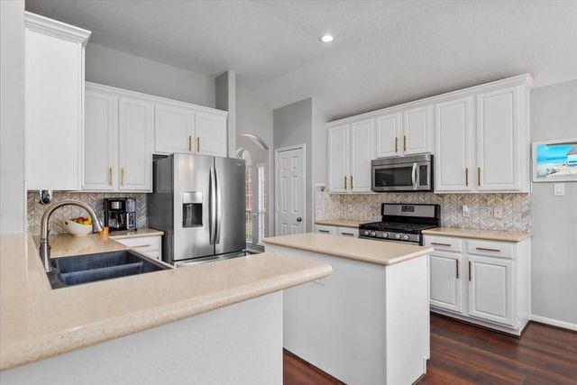 6319 Holden Mills Drive, Spring, TX 77389