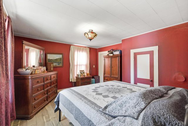 409 Staunton River Landing, Gretna, VA 24557
