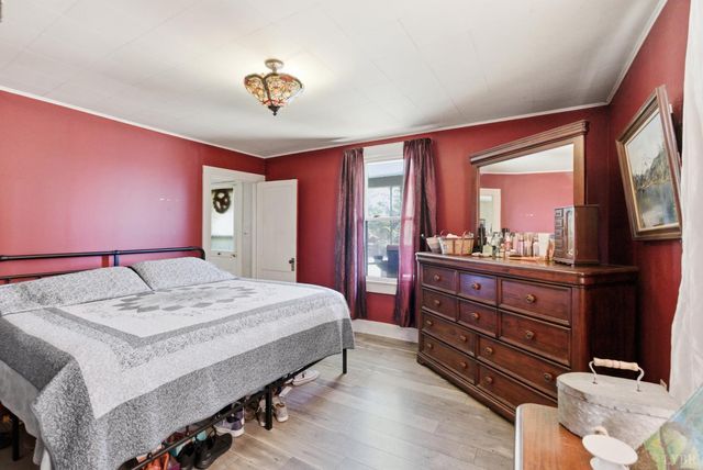 409 Staunton River Landing, Gretna, VA 24557