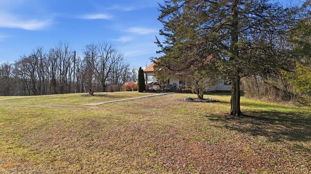 409 Staunton River Landing, Gretna, VA 24557