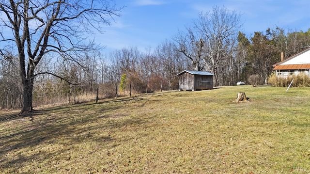409 Staunton River Landing, Gretna, VA 24557