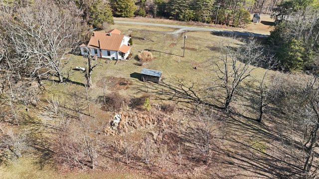 409 Staunton River Landing, Gretna, VA 24557