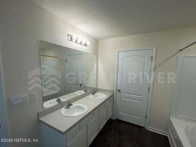 2077 DENTON Trace, Green Cove Springs, FL 32043