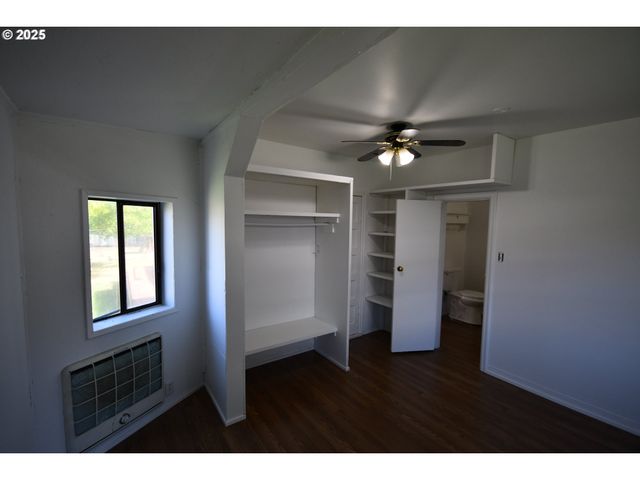 2829 W 9TH St, The Dalles, OR 97058