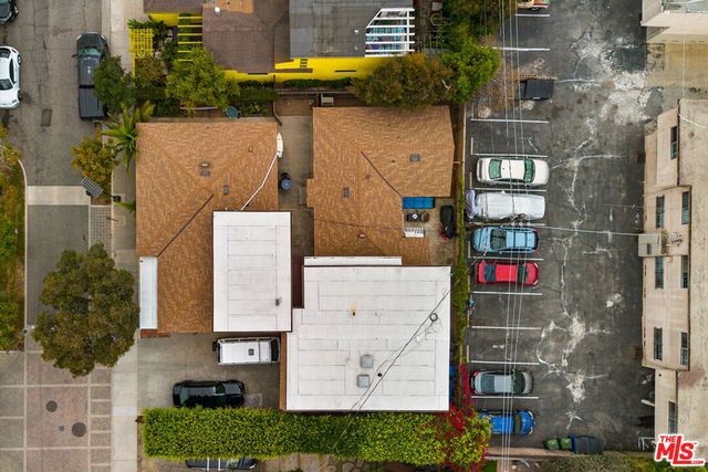 802 Ozone Street, Santa Monica, CA 90405