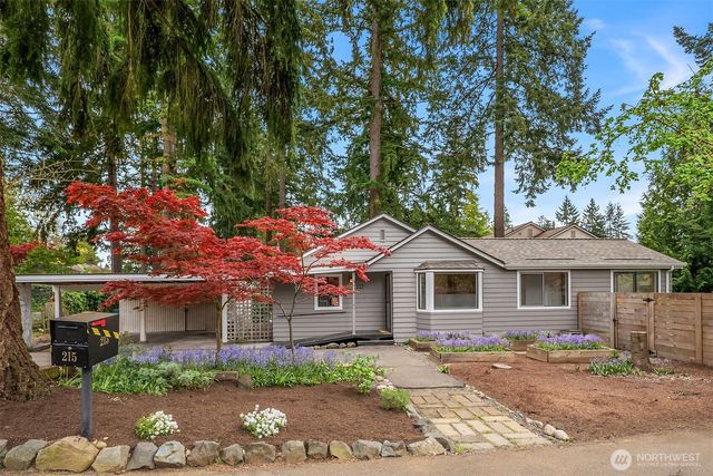 215 NW 130th Street, Seattle, WA 98177
