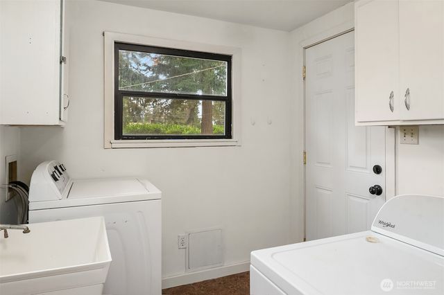 215 NW 130th Street, Seattle, WA 98177