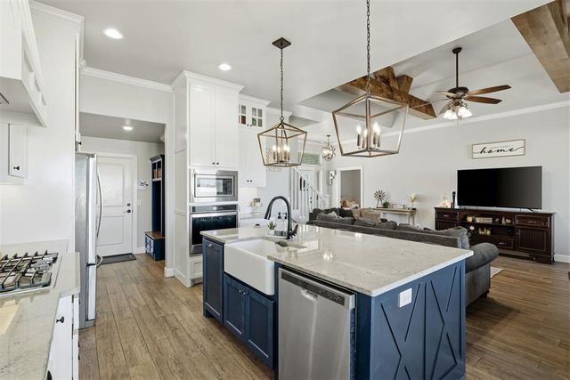 11724 SW 47th Place, Mustang, OK 73064